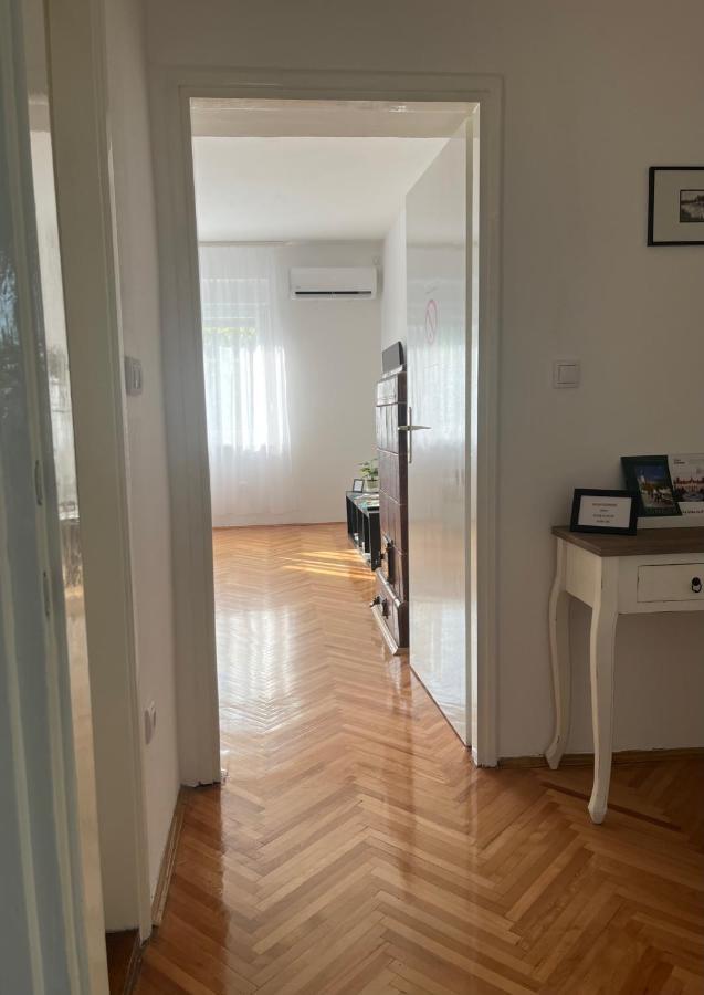 Apartment Lala Sombor Ngoại thất bức ảnh